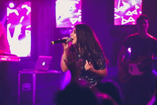 世界十大中文女歌手？（唱片世界女歌手排名前十是谁）